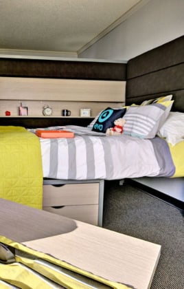 Room - Bed